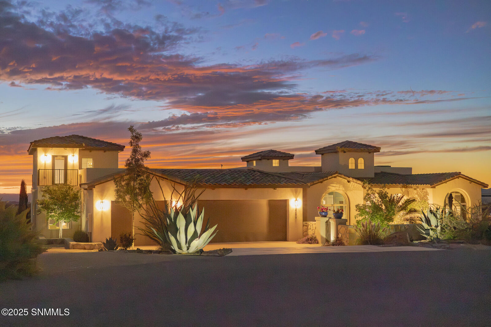 Property Photo:  4200 Chia Ct. Court  NM 88011 