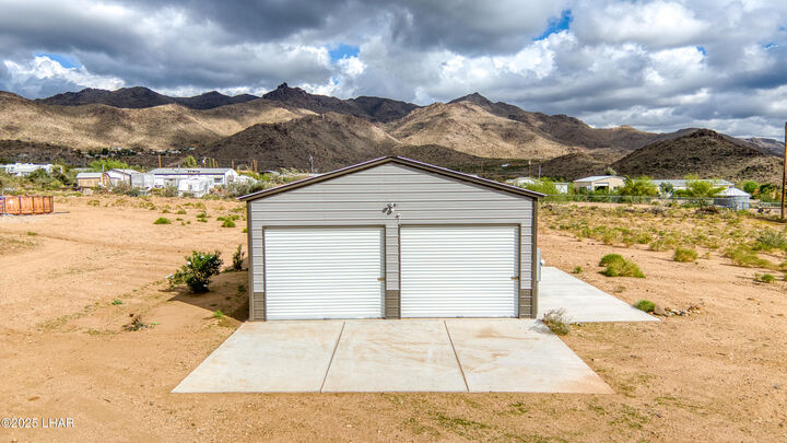 3870 N Bouse Rd  Golden Valley AZ 86413 photo
