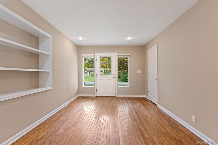Property Photo:  19 Rockledge Road  NY 10536 