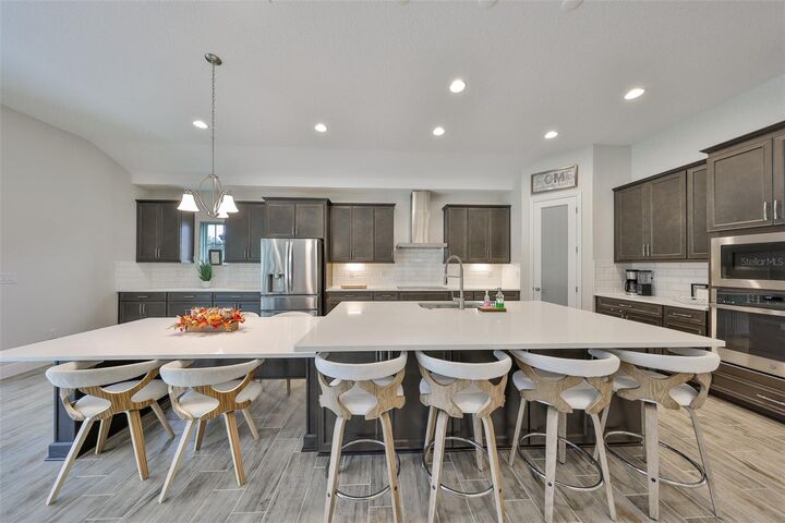 Property Photo: 13211 Twin Bridges Drive FL 33579