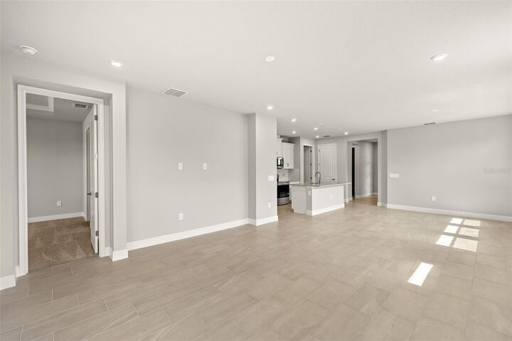 Property Photo: 11857 Boundless Terrace FL 34293