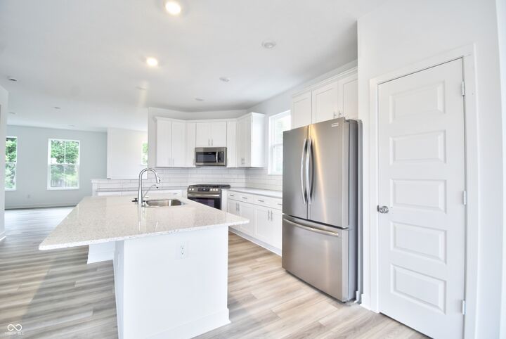 Property Photo: 13721 Gatsby Drive IN 46038
