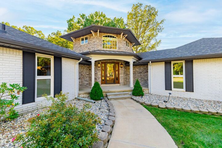 Property Photo: 26036 Parke Lane MI 48138
