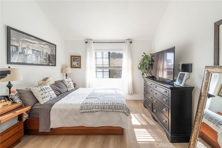 Property Photo: 20302 Tidepool 204 CA 92646