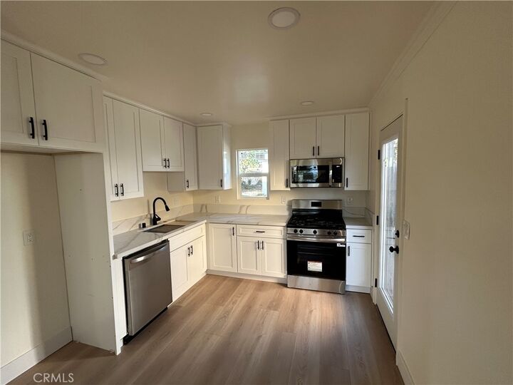 Property Photo: 4623 147 CA 90260