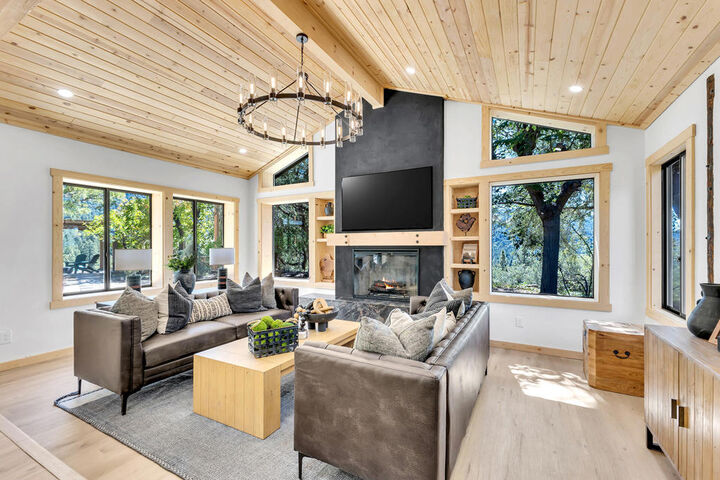 Property Photo:  54655 Falling Leaf Road  CA 92549