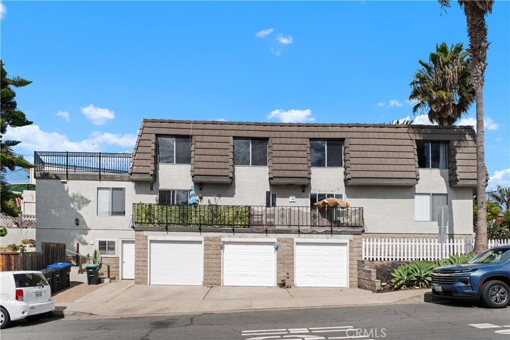 Property Photo:  803 Calle Puente B  CA 92672
