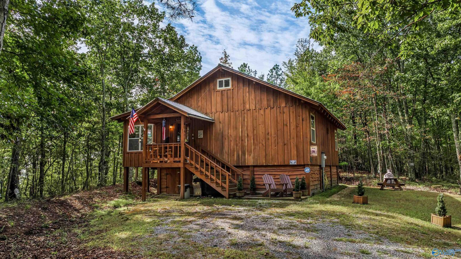 Property Photo: 1600 County Road 103 AL 35984