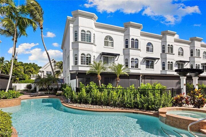 417 4th Avenue S 301  Naples FL 34102 photo