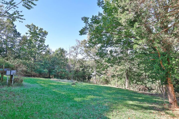 Property Photo: 275 Lake Road KY 41035