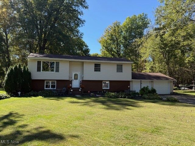 2964 Rosetta Boulevard  Newton Falls OH 44444 photo