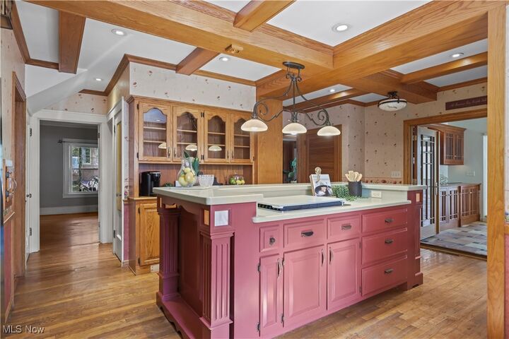 Property Photo: 402 Highland Avenue OH 44460