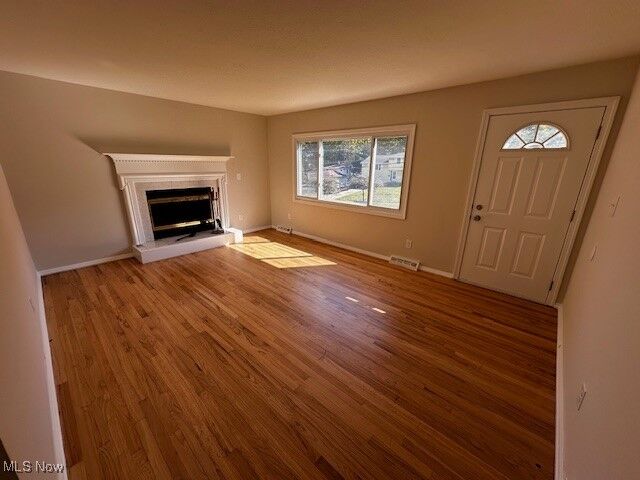 Property Photo:  9452 Fairfield Drive  OH 44087