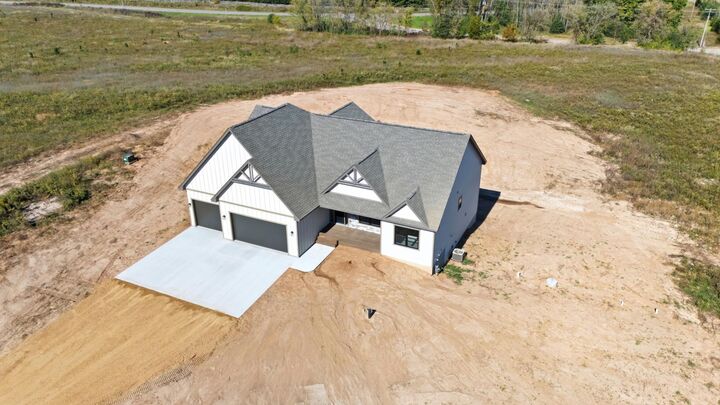 Property Photo: 296 Valley Estates Court WI 54016