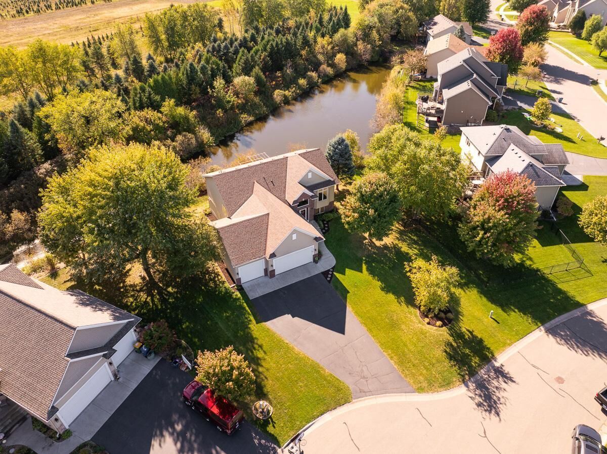 Property Photo:  6805 Grouse Hollow  MN 55038 