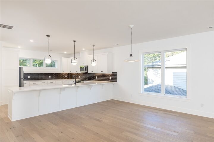 Property Photo: 207 W Lafayette Street AR 72701