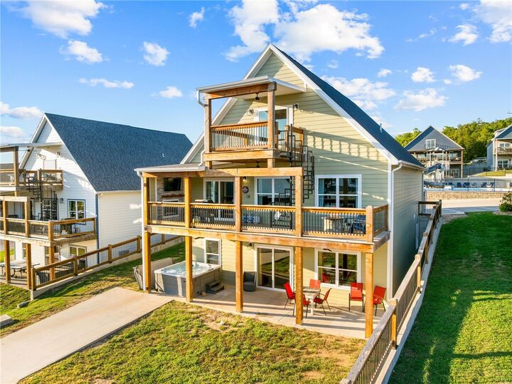 Property Photo: 120 Watersound Way 11 MO 65672