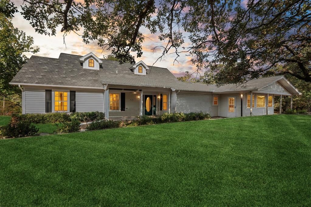 Property Photo:  19563 E Britton Road  OK 73045 