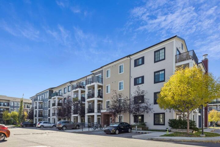 Photo de la propriété: 215 Legacy Boulevard SE 3211 AB T2X 3Z6