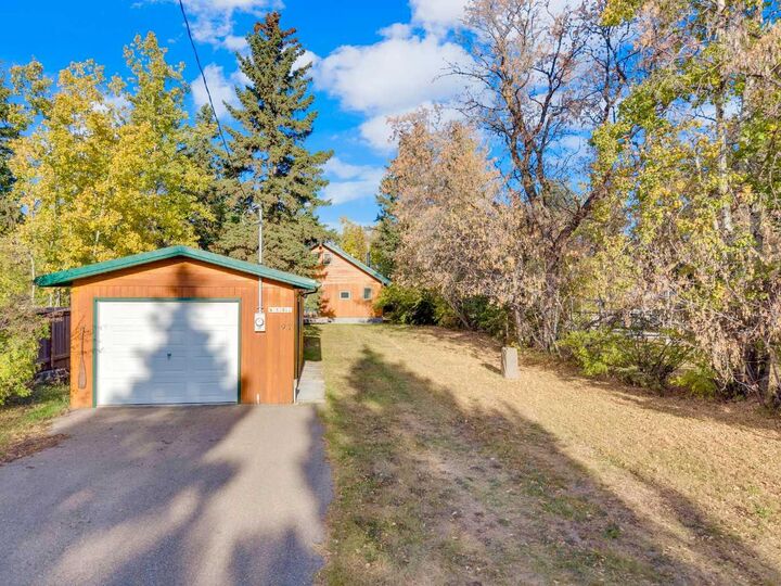Photo de la propriété: 97 Oliver Avenue AB T4L 2N1