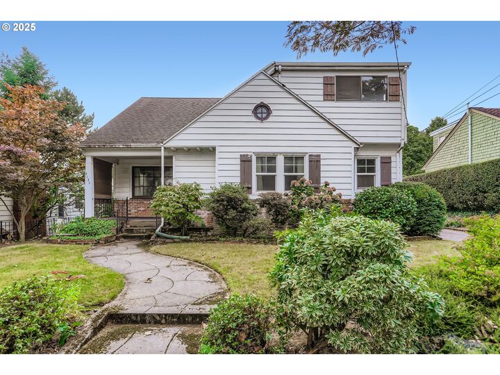 7135 SE 36th Ave  Portland OR 97202 photo