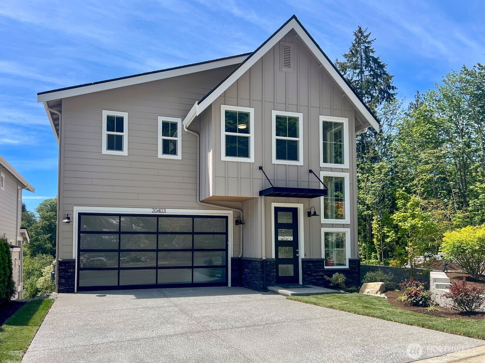 Property Photo:  20403  94th Drive NE  WA 98011 