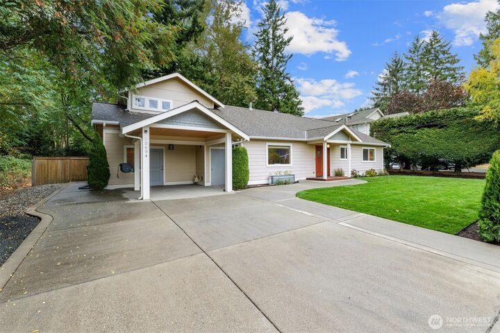 Property Photo: 12634 NE 95th Street WA 98033