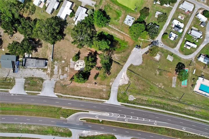 Property Photo:  15541 Cortez Boulevard  FL 34613