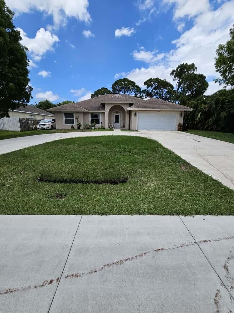 Property Photo:  1325 SW California Boulevard  FL 34953 