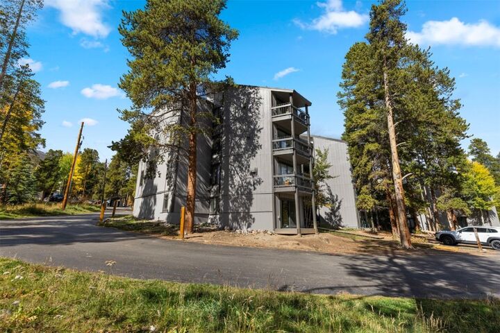 Property Photo: 1127 Ski Hill Road 94 CO 80424