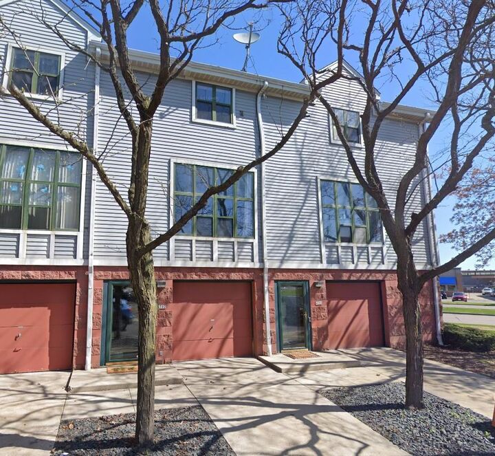 4502 West Westchester Square 3  West Milwaukee WI 53214 photo