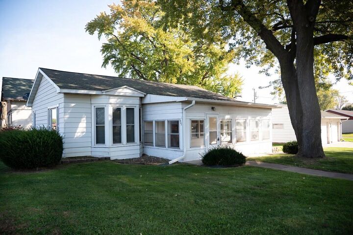 301 North Superior Avenue  Tomah WI 54660 photo