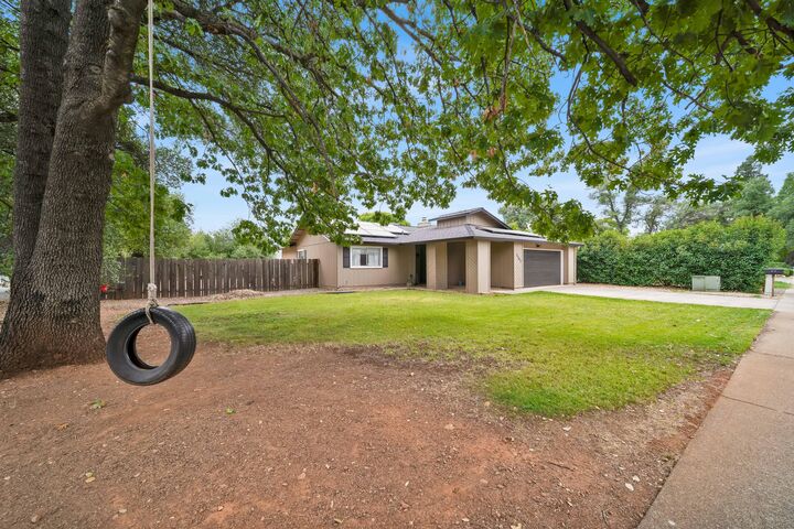 3703 Harrow Court  Redding CA 96002 photo