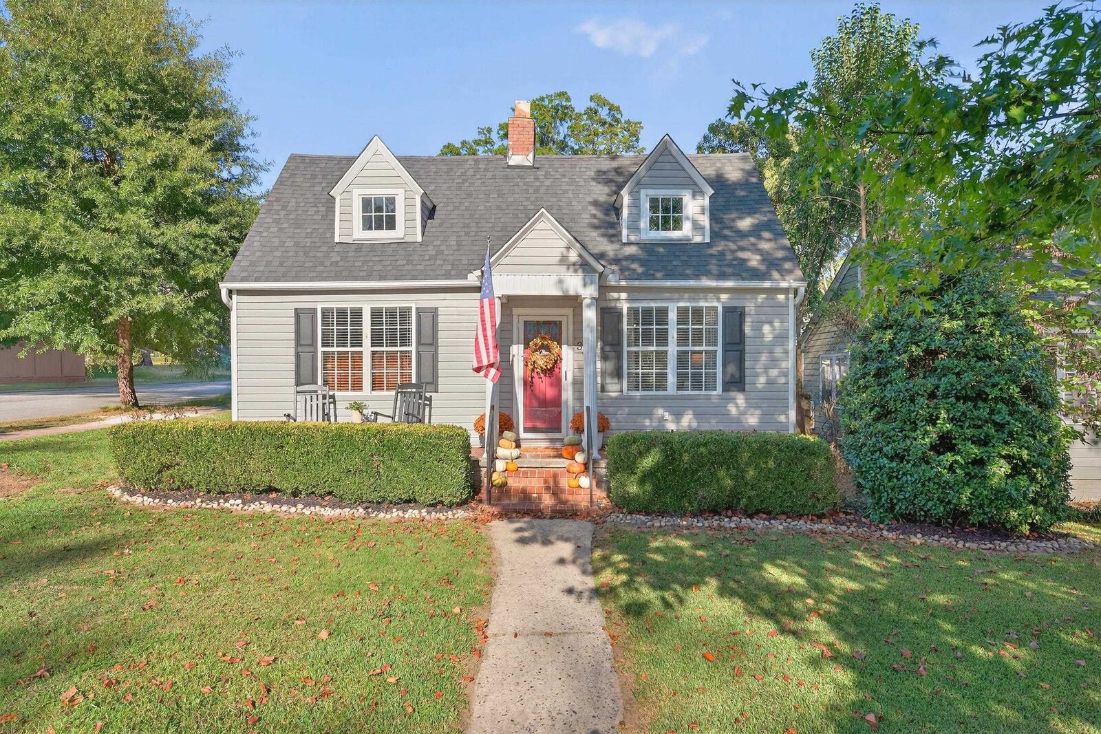 Property Photo:  343 Mills Avenue  SC 29302 