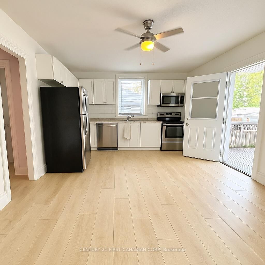 Property Photo: 740 Lorne Avenue 2 ON N5W 3K6