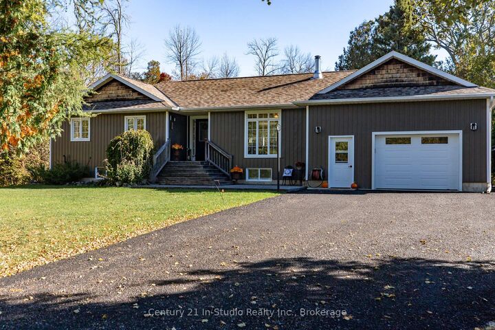 23 Pierce Street N  South Bruce Peninsula ON N0H 2T0 photo
