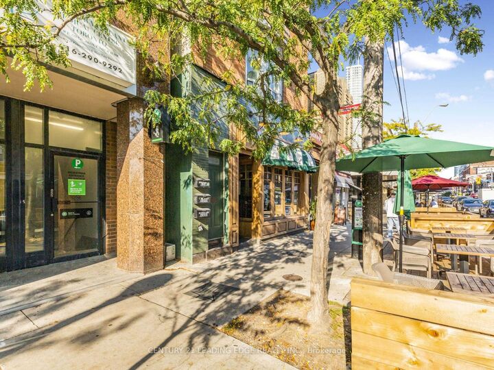 Property Photo:  614 College Street 1  ON M6G 1B4