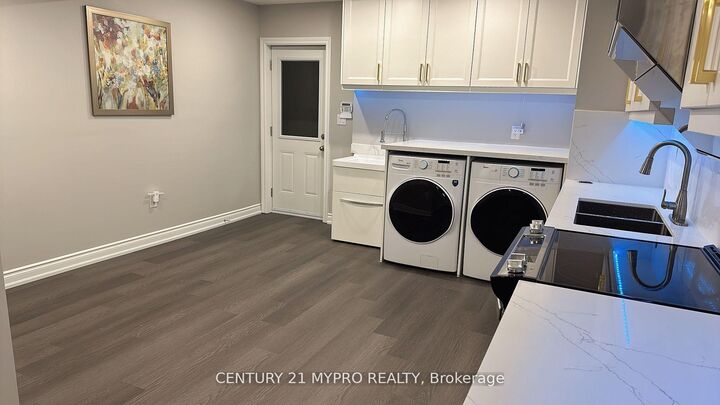 Property Photo: 62 Willow Street Basemen ON L6E 0W1
