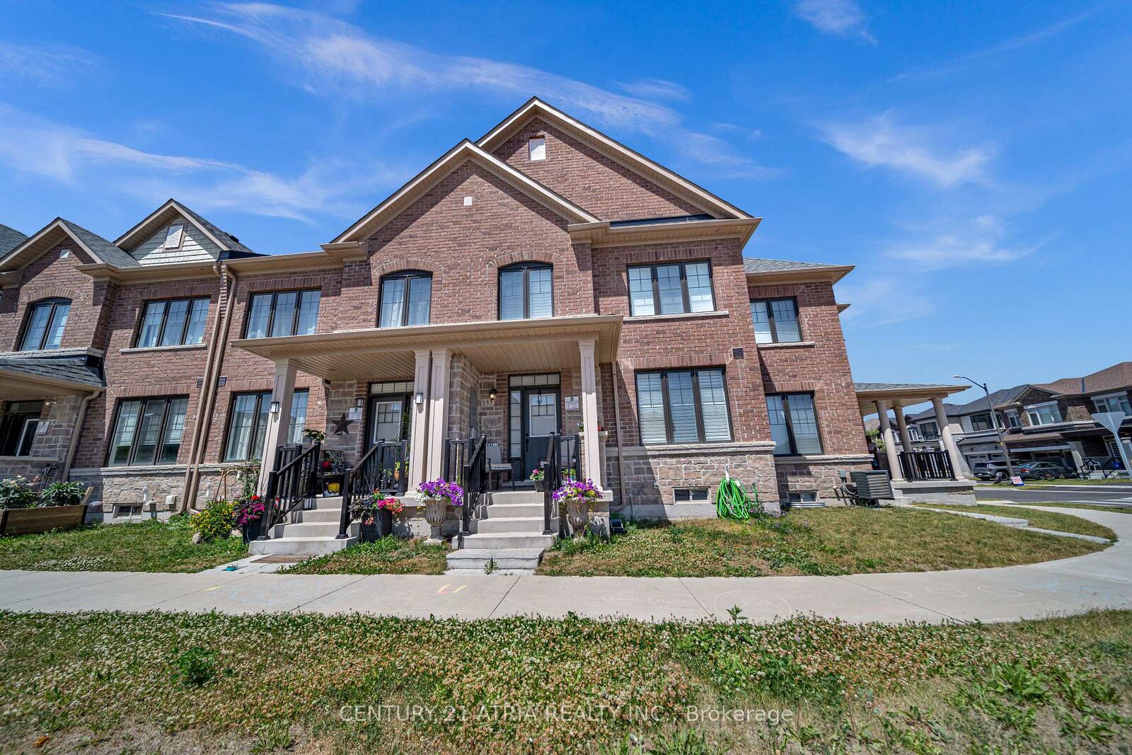 Property Photo: 153 Coronation Road ON L1P 0H5