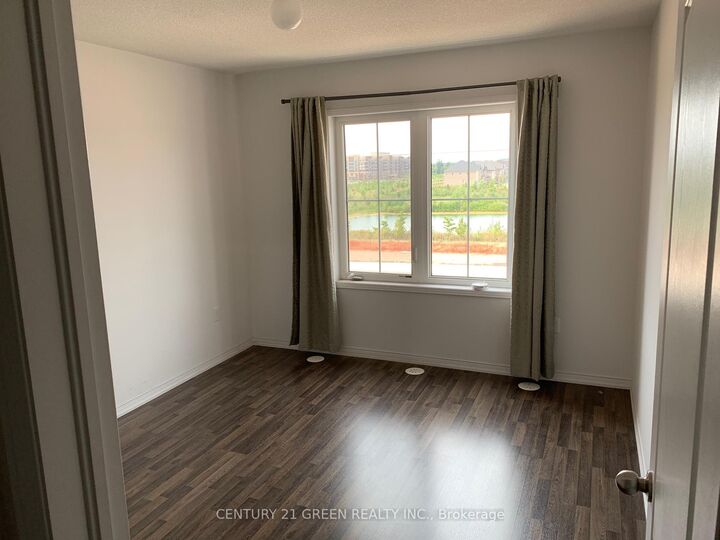 Property Photo: 2500 Post Road 17 ON L6H 0K1