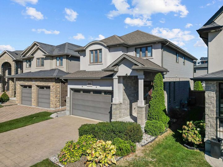 Property Photo: 6681 Navin Crescent ON N6B 0B7