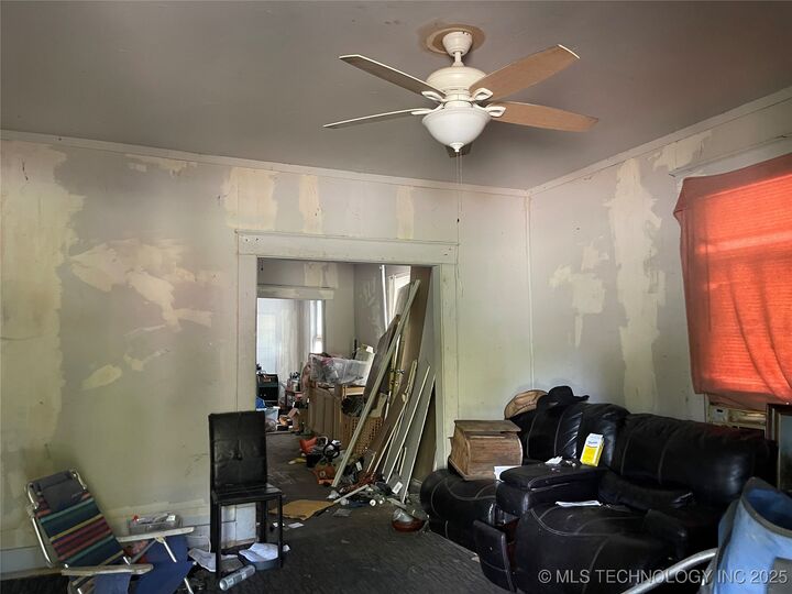 Property Photo: 505 N 7th Street OK 74401