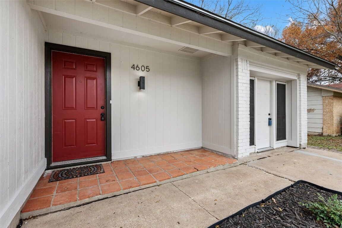Property Photo: 4605 Brassiewood Drive TX 78744