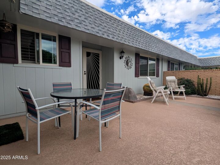 Property Photo: 10509 W Roundelay Circle AZ 85351