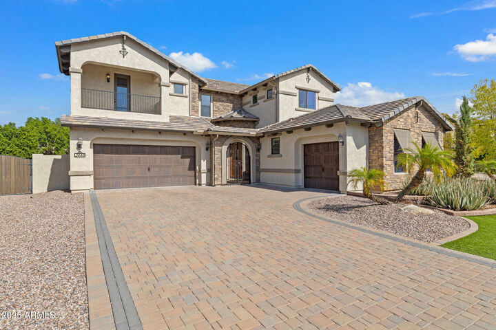 Property Photo:  2448 E Amber Court  AZ 85296 