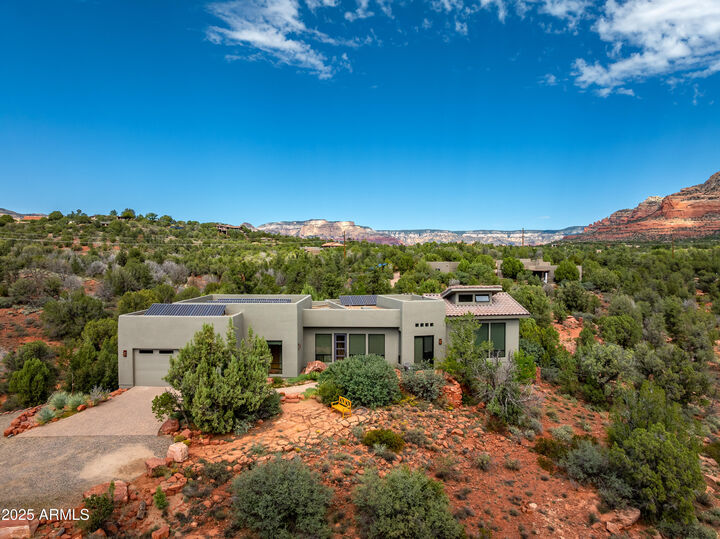 Property Photo: 31 Feather Way AZ 86336