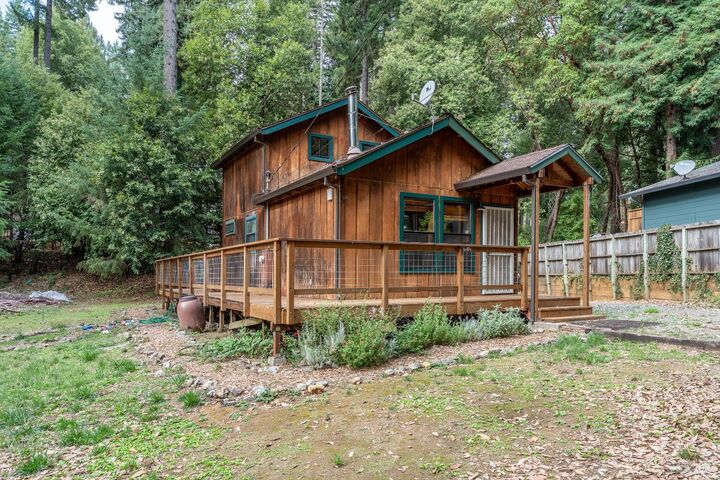 Property Photo: 24122 Birch Court CA 95490