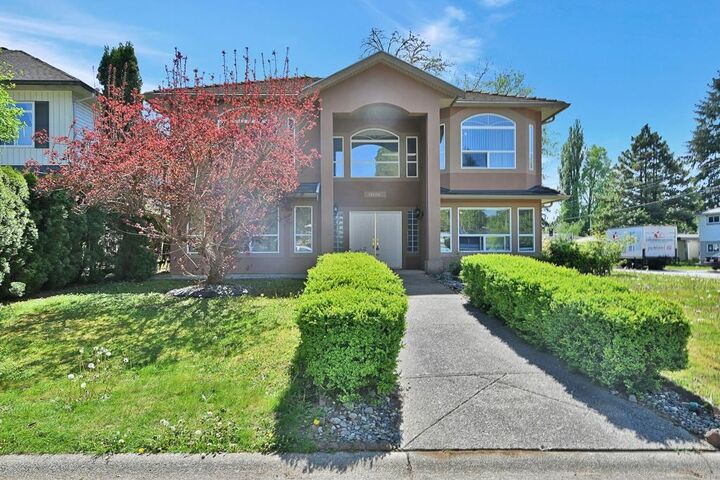 Photo de la propriété: 21008 Barker Avenue BC V2X 8R6