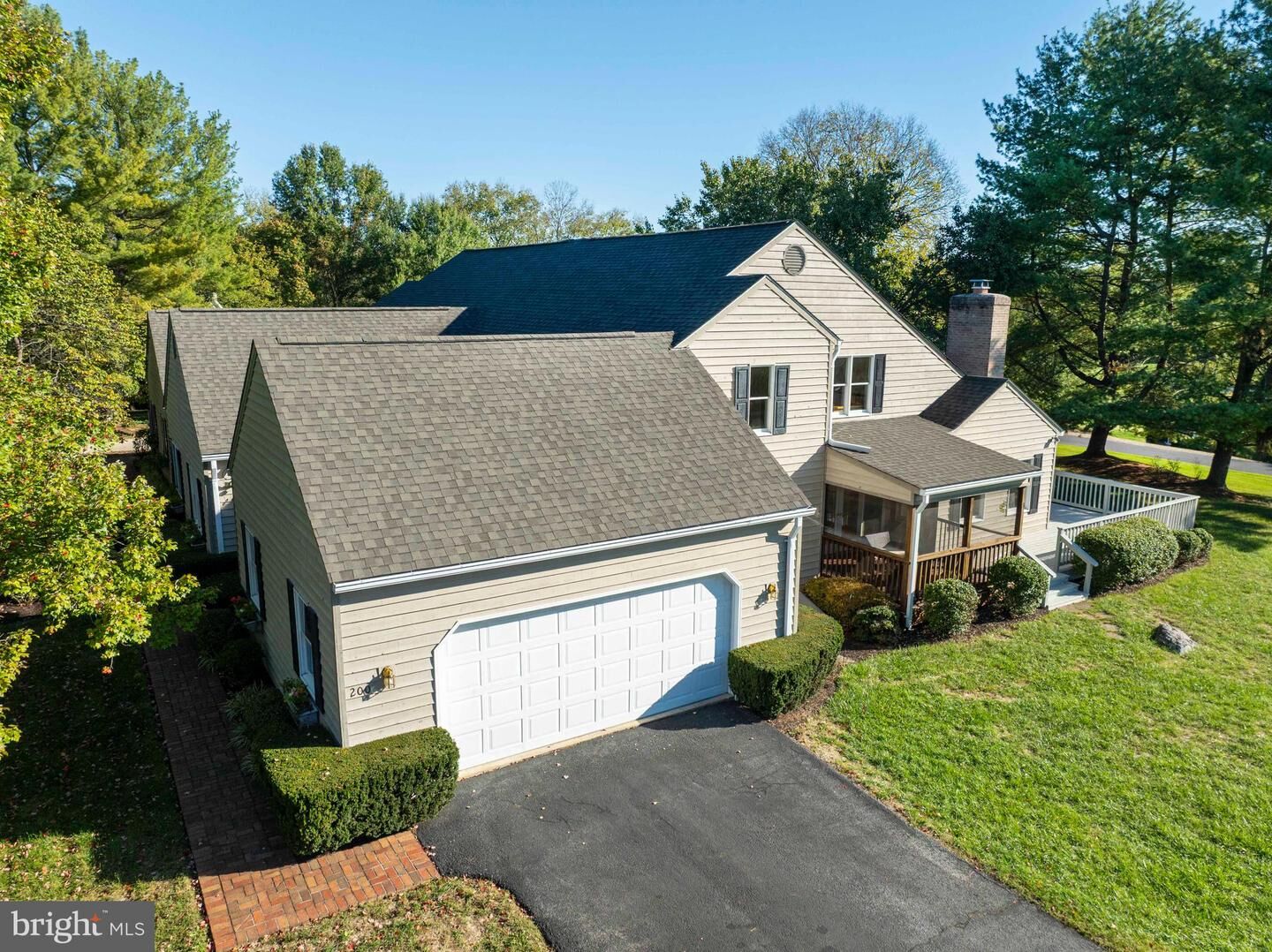 Property Photo: 200 Meadow Ridge Drive WV 25443
