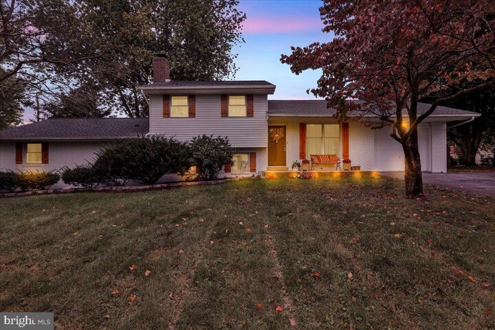 Property Photo: 1 Bradford Street PA 17078